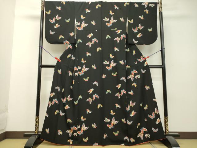 平和屋着物●洗える最高級着物　＜英＞はなぶさ謹製　小紋　舞蝶文　黒地　洗える着物　DAAU0582tw