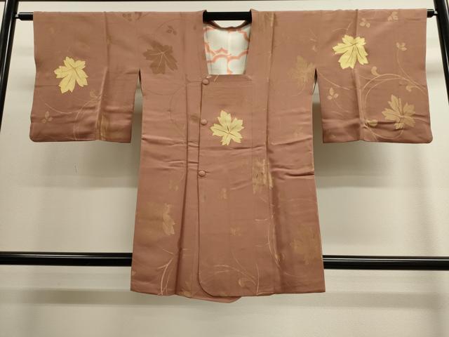 平和屋着物■道行コート 駒刺繍 唐草文 金彩 正絹 逸品 CAAL4597dy
