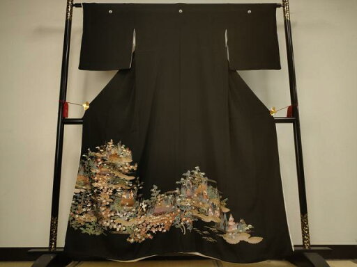 平和屋着物■豪華黒留袖 駒刺繍 風景文 金彩 正絹 逸品 AAAQ5927jd 平和屋着物■豪華黒留袖 駒刺繍 風景文 金彩 正絹 逸品 AAAQ5927jd