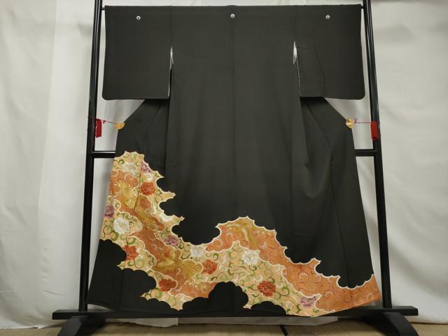 平和屋着物■豪華黒留袖　駒刺繍　雲隠れ鳳凰唐草花文　金彩　正絹　逸品　AABD4905gw