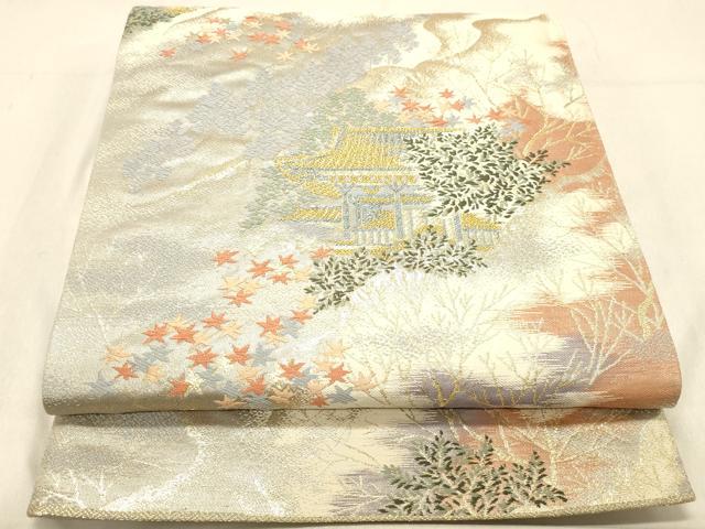 ■■■　サイズ　■■■ 長さ 420cm 幅 31cm程 ■■■　商品詳細　■■■ 【正絹・芯なし】 詳細に関しましては、画像をご確認ください。 大変上質な逸品になります。 お安く出品致しますので、是非この機会にいかがでしょうか？ ※汚れ等に関しましては、着用時には見えない部分になるかと思いますのであまり気にならずお召になれるかと思います。 ■■■　注意事項　■■■ ■モニター発色の具合により色合いが異なる場合がございます。 ■寸法は多少の誤差が生じる場合がございますのでご了承ください。 ■縫込みの長さが左右非対称の場合は短い部分を記載しております。 左右非対称であってもご返品・お値引き等の保証は出来かねますので、ご了承の上ご購入をお願い致します。 ■シミ等のチェックには注意を払っておりますが、見落としがある場合もございますし、個人の見解も様々ですので神経質な方のご購入はお控えください。 ■箪笥に入っておりました着物や帯なので畳みシワや匂いがあるものもございます。 ■お休みは基本的に土日祝となりますが、その他臨時でお休みする場合がございますのでご了承ください。 ■商品の発送は平日のみの発送となります。 ■夜間と土曜、日曜日はお問い合わせの回答が遅れる場合がございます。 ■当店では、お直し、紋入れ、お手入れ等は承っておりません。 ■生地の状態（ヤケ、経年劣化等）によってはサイズ直しが出来ない場合がございます。 その点もどうかご了承のうえ、ご購入をお願いいたします。 ■弊社で取り扱う商品は一点ものにつき、時期や在庫状況に応じて金額が変更となる場合がございます。 ■検針は行っておりません。予めご了承いただきますようお願いいたします。 ■【洗える着物】と記載のある商品におきましては、商品お届け後に洗濯を行ってしまってからのご返品にはご対応しかねます。 念の為、専門店でのお手入れをお願いいたします。 ■着物のサイズ目安は下記を参考ください↓ ＜女性着物＞　お端折り次第で＋5cm　−1cmが着用可能サイズ 　例）身丈170cmの場合、身長160cm〜175cm ＜男性着物＞　身丈＋約25cm〜27cm程が適応身長 　例）身丈155cmの場合、身長180〜182cm