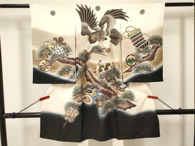 平和屋着物[]お宮参り　男の子　祝着　産着　初着　のしめ　鷹　鷲　打ち出の小槌　笹松文　暈し染め　..