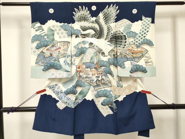 平和屋着物[]お宮参り 男の子 祝着 産着 初着 のしめ 駒刺繍 鷹 鷲 地紙御所車飛鶴松文 金銀彩 逸品 DABA3752ma
