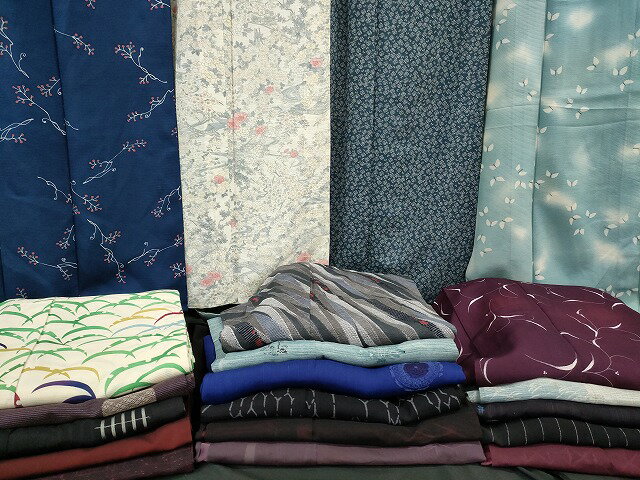 楽天平和屋平和屋本店■夏物 小紋 絽 紗 まとめて20点 蝶 風景 花柄 暈し染め ろうけつ染め 手描き 着用可能多数 全て正絹 se3634