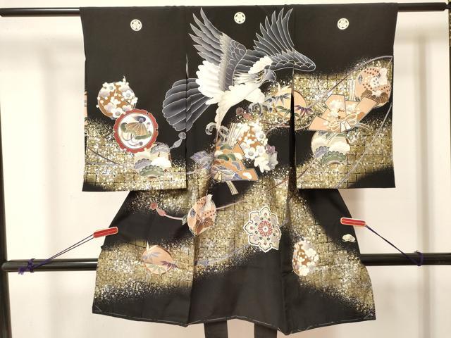 平和屋着物[]お宮参り　男の子　祝着　産着　初着　のしめ　鷹　鷲　梅松文　暈し染め　金銀彩　逸品　..