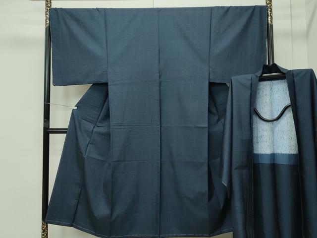 ■■■　サイズ　■■■ 【着物】 身丈 144.5cm（肩から） 裄丈 70cm 袖丈 50.5cm 袖幅 35cm 前幅 26.5cm 後幅 30cm 着物縫いこみ 内揚げ 10.5cm 裄 お袖側 約 2cm　身頃側 約 1.5cm 【...