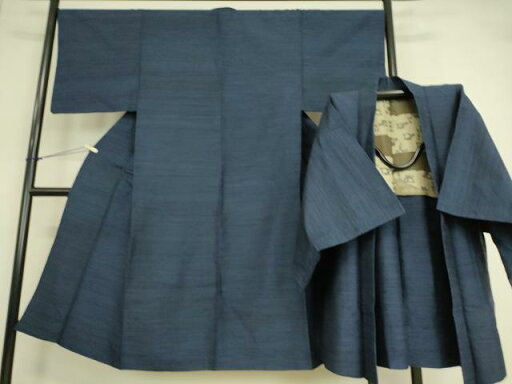 平和屋着物▽男性 紬 単衣 アンサンブル 霞文 濃藍色 正絹 逸品 DAAT9149az 平和屋着物▽男性 紬 単衣 アンサンブル 霞文 濃藍色 正絹 逸品 DAAT9149az