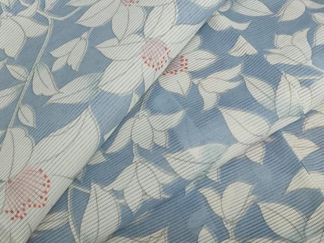 ■■■　サイズ　■■■ 身丈 147cm（肩から） 裄丈 61.5cm 袖丈 45.5cm　縫込み 3.5cm 袖幅 31.5cm 前幅 23cm 後幅 28.5cm 着物縫いこみ 内揚げ 0cm 裄 お袖側 約2.5cm　身頃側 約3.5cm ■■■　商品詳細　■■■ 【化繊】 状態は接写画像のように衿山に薄い汚れがございますが その他特に目立ったシミ汚れなどもなく大変良い状態です。 お安く出品致しますので、是非この機会にいかがでしょうか？ ■■■　注意事項　■■■ ■モニター発色の具合により色合いが異なる場合がございます。 ■寸法は多少の誤差が生じる場合がございますのでご了承ください。 ■縫込みの長さが左右非対称の場合は短い部分を記載しております。 左右非対称であってもご返品・お値引き等の保証は出来かねますので、ご了承の上ご購入をお願い致します。 ■シミ等のチェックには注意を払っておりますが、見落としがある場合もございますし、個人の見解も様々ですので神経質な方のご購入はお控えください。 ■箪笥に入っておりました着物や帯なので畳みシワや匂いがあるものもございます。 ■お休みは基本的に土日祝となりますが、その他臨時でお休みする場合がございますのでご了承ください。 ■商品の発送は平日のみの発送となります。 ■夜間と土曜、日曜日はお問い合わせの回答が遅れる場合がございます。 ■当店では、お直し、紋入れ、お手入れ等は承っておりません。 ■生地の状態（ヤケ、経年劣化等）によってはサイズ直しが出来ない場合がございます。 その点もどうかご了承のうえ、ご購入をお願いいたします。 ■弊社で取り扱う商品は一点ものにつき、時期や在庫状況に応じて金額が変更となる場合がございます。 ■検針は行っておりません。予めご了承いただきますようお願いいたします。 ■【洗える着物】と記載のある商品におきましては、商品お届け後に洗濯を行ってしまってからのご返品にはご対応しかねます。 念の為、専門店でのお手入れをお願いいたします。 ■着物のサイズ目安は下記を参考ください↓ ＜女性着物＞　お端折り次第で＋5?　−10?が着用可能サイズ 　例）身丈170?の場合、身長160?〜175? ＜男性着物＞　身丈＋約25?〜27?程が適応身長 　例）身丈155?の場合、身長180〜182?