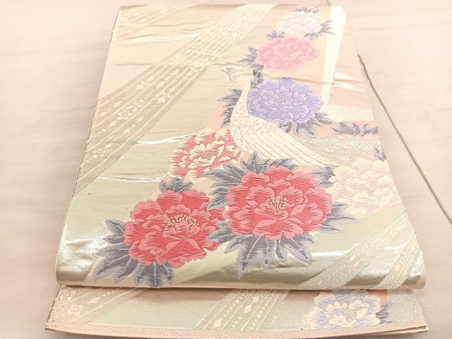 ■■■　サイズ　■■■ 長さ 416cm 幅 30.5cm程 ■■■　商品詳細　■■■ 【正絹】 詳細に関しましては、画像をご確認ください。 大変上質な逸品になります。 お安く出品致しますので、是非この機会にいかがでしょうか？ ■■■　注意事項　■■■ ■モニター発色の具合により色合いが異なる場合がございます。 ■寸法は多少の誤差が生じる場合がございますのでご了承ください。 ■縫込みの長さが左右非対称の場合は短い部分を記載しております。 左右非対称であってもご返品・お値引き等の保証は出来かねますので、ご了承の上ご購入をお願い致します。 ■シミ等のチェックには注意を払っておりますが、見落としがある場合もございますし、個人の見解も様々ですので神経質な方のご購入はお控えください。 ■箪笥に入っておりました着物や帯なので畳みシワや匂いがあるものもございます。 ■お休みは基本的に土日祝となりますが、その他臨時でお休みする場合がございますのでご了承ください。 ■商品の発送は平日のみの発送となります。 ■夜間と土曜、日曜日はお問い合わせの回答が遅れる場合がございます。 ■当店では、お直し、紋入れ、お手入れ等は承っておりません。 ■生地の状態（ヤケ、経年劣化等）によってはサイズ直しが出来ない場合がございます。 その点もどうかご了承のうえ、ご購入をお願いいたします。 ■弊社で取り扱う商品は一点ものにつき、時期や在庫状況に応じて金額が変更となる場合がございます。 ■検針は行っておりません。予めご了承いただきますようお願いいたします。 ■【洗える着物】と記載のある商品におきましては、商品お届け後に洗濯を行ってしまってからのご返品にはご対応しかねます。 念の為、専門店でのお手入れをお願いいたします。 ■着物のサイズ目安は下記を参考ください↓ ＜女性着物＞　お端折り次第で＋5cm　−1cmが着用可能サイズ 　例）身丈170cmの場合、身長160cm〜175cm ＜男性着物＞　身丈＋約25cm〜27cm程が適応身長 　例）身丈155cmの場合、身長180〜182cm