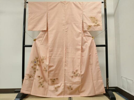 平和屋着物■訪問着 紬地 刺繍 舞花文 金彩 正絹 逸品 CAAK6448yc 平和屋着物■訪問着 紬地 刺繍 舞花文 金彩 正絹 逸品 CAAK6448yc