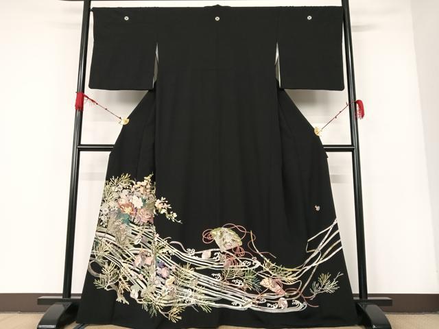 平和屋着物●豪華黒留袖　作家物　刺繍　檜扇扇面枝花文　金糸　正絹　逸品　AAAM6820ph