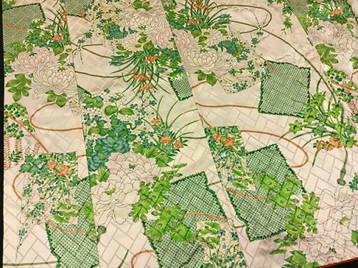 平和屋着物■上質な小紋 破れ色紙乱菊花文 金彩 正絹 逸品 BAAO7881hz 平和屋着物■上質な小紋 破れ色紙乱菊花文 金彩 正絹 逸品 BAAO7881hz