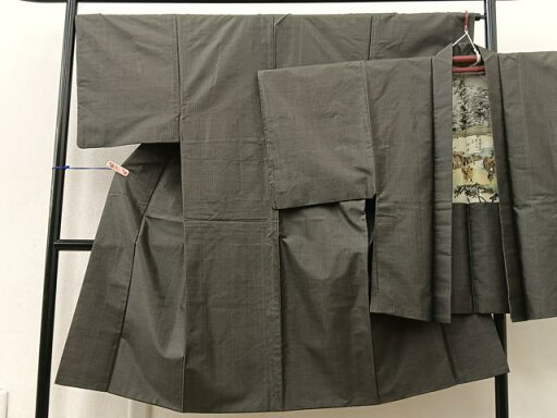 平和屋着物■男性 本場大島紬 アンサンブル 80亀甲 正絹 逸品 BAAN9055wb 平和屋着物■男性 本場大島紬 アンサンブル 80亀甲 正絹 逸品 BAAN9055wb