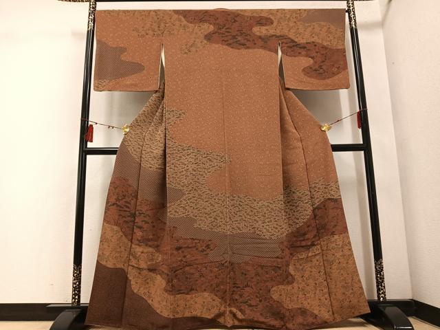 平和屋着物●人間国宝・南部芳松の息子 伝統工芸伝承者彫刻・南部幸雄　型染　訪問着　草花文　鬼しぼ縮緬　正絹　逸品　AABE4825ph