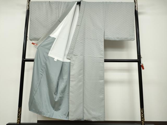 平和屋の平和屋着物●男性　色無地　菱花地紋　絹鼠色　キングサイズ　洗える着物　CABB6212ut｜アングル3