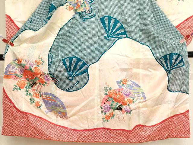 平和屋の平和屋着物[]七五三　女の子　7歳　祝着　四つ身　檜扇花文　薔薇　暈し染め　金彩　洗える着物　AABI2831ja｜アングル3