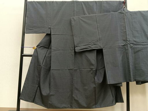 平和屋着物●男性 本場大島紬 アンサンブル 亀甲文様 羽裏:虎 正絹 逸品 BAAN6516pk 平和屋着物●男性 本場大島紬 アンサンブル 亀甲文様 羽裏:虎 正絹 逸品 BAAN6516pk