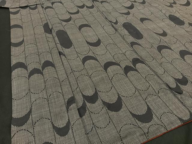 平和屋着物●本場大島紬 7マルキ 抽象文様 正絹 逸品 BAAM6750wb
