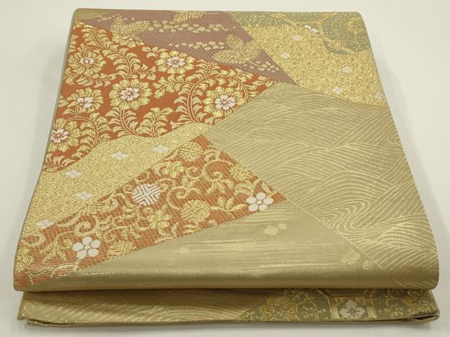 ■■■　サイズ　■■■ 長さ 420cm 幅 30cm程 ■■■　商品詳細　■■■ 【正絹・芯なし】 詳細に関しましては、画像をご確認ください。 大変上質な逸品になります。 お安く出品致しますので、是非この機会にいかがでしょうか？ ※汚れ等に関しましては、着用時には見えない部分になるかと思いますのであまり気にならずお召になれるかと思います。 ■■■　注意事項　■■■ ■モニター発色の具合により色合いが異なる場合がございます。 ■寸法は多少の誤差が生じる場合がございますのでご了承ください。 ■縫込みの長さが左右非対称の場合は短い部分を記載しております。 左右非対称であってもご返品・お値引き等の保証は出来かねますので、ご了承の上ご購入をお願い致します。 ■シミ等のチェックには注意を払っておりますが、見落としがある場合もございますし、個人の見解も様々ですので神経質な方のご購入はお控えください。 ■箪笥に入っておりました着物や帯なので畳みシワや匂いがあるものもございます。 ■お休みは基本的に土日祝となりますが、その他臨時でお休みする場合がございますのでご了承ください。 ■商品の発送は平日のみの発送となります。 ■夜間と土曜、日曜日はお問い合わせの回答が遅れる場合がございます。 ■当店では、お直し、紋入れ、お手入れ等は承っておりません。 ■生地の状態（ヤケ、経年劣化等）によってはサイズ直しが出来ない場合がございます。 その点もどうかご了承のうえ、ご購入をお願いいたします。 ■弊社で取り扱う商品は一点ものにつき、時期や在庫状況に応じて金額が変更となる場合がございます。 ■検針は行っておりません。予めご了承いただきますようお願いいたします。 ■【洗える着物】と記載のある商品におきましては、商品お届け後に洗濯を行ってしまってからのご返品にはご対応しかねます。 念の為、専門店でのお手入れをお願いいたします。 ■着物のサイズ目安は下記を参考ください↓ ＜女性着物＞　お端折り次第で＋5cm　−1cmが着用可能サイズ 　例）身丈170cmの場合、身長160cm〜175cm ＜男性着物＞　身丈＋約25cm〜27cm程が適応身長 　例）身丈155cmの場合、身長180〜182cm