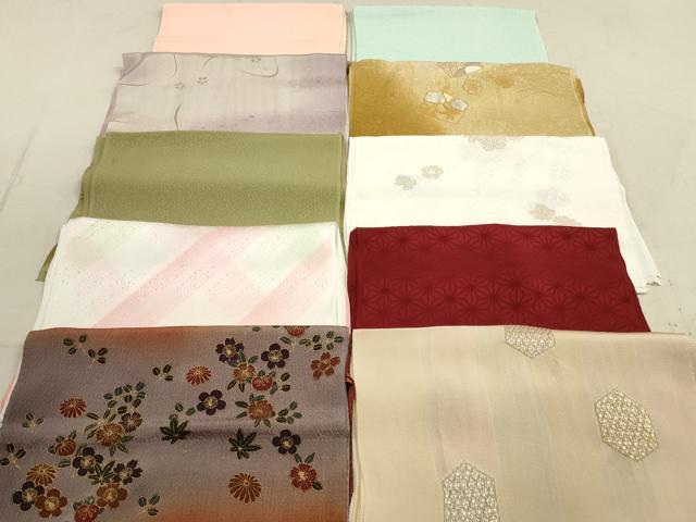 ■■■　商品詳細　■■■ 【正絹】 詳細に関しましては、 参考画像をご確認ください。 大変上質な逸品になります。 お安く出品致しますので、是非この機会にいかがでしょうか？ ※ペン書きがございます。 ■■■　注意事項　■■■ ■モニター発色の具合により色合いが異なる場合がございます。 ■寸法は多少の誤差が生じる場合がございますのでご了承ください。 ■縫込みの長さが左右非対称の場合は短い部分を記載しております。 左右非対称であってもご返品・お値引き等の保証は出来かねますので、ご了承の上ご購入をお願い致します。 ■シミ等のチェックには注意を払っておりますが、見落としがある場合もございますし、個人の見解も様々ですので神経質な方のご購入はお控えください。 ■箪笥に入っておりました着物や帯なので畳みシワや匂いがあるものもございます。 ■お休みは基本的に土日祝となりますが、その他臨時でお休みする場合がございますのでご了承ください。 ■商品の発送は平日のみの発送となります。 ■夜間と土曜、日曜日はお問い合わせの回答が遅れる場合がございます。 ■当店では、お直し、紋入れ、お手入れ等は承っておりません。 ■生地の状態（ヤケ、経年劣化等）によってはサイズ直しが出来ない場合がございます。 その点もどうかご了承のうえ、ご購入をお願いいたします。 ■弊社で取り扱う商品は一点ものにつき、時期や在庫状況に応じて金額が変更となる場合がございます。 ■検針は行っておりません。予めご了承いただきますようお願いいたします。 ■【洗える着物】と記載のある商品におきましては、商品お届け後に洗濯を行ってしまってからのご返品にはご対応しかねます。 念の為、専門店でのお手入れをお願いいたします。 ■着物のサイズ目安は下記を参考ください↓ ＜女性着物＞　お端折り次第で＋5cm　−1cmが着用可能サイズ 　例）身丈170cmの場合、身長160cm〜175cm ＜男性着物＞　身丈＋約25cm〜27cm程が適応身長 　例）身丈155cmの場合、身長180〜182cm