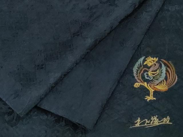 ■■■　サイズ　■■■ 身丈 167.5cm（肩から） 裄丈 69cm 袖丈 48cm 縫込み 4.5cm 袖幅 34.5cm 前幅 25.5cm 後幅 30.5cm 着物縫いこみ 内揚げ 6cm 裄 お袖側 約 1cm　身頃側 約 1.5...