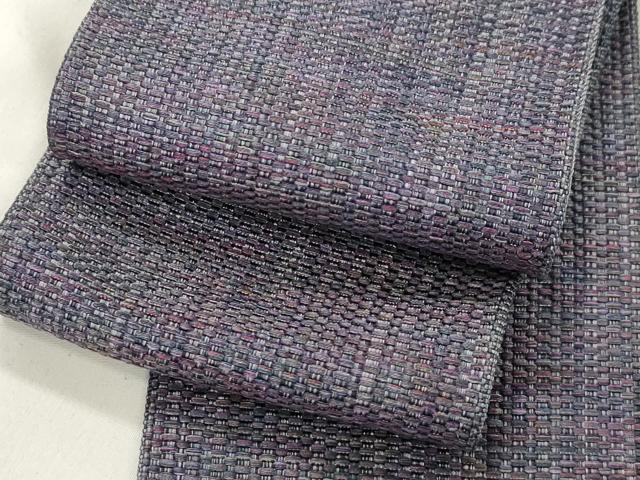 ■■■　サイズ　■■■ 長さ 396cm 幅 8.5cm程 ■■■　商品詳細　■■■ 【正絹】 状態は接写画像のように胴回りに薄い汚れがございますが その他特に目立ったシミ汚れなどもなく大変良い状態です。 大変上質な逸品になります。 お安く出品致しますので、是非この機会にいかがでしょうか？ ※両方向から締めた跡がございます。 ■■■　注意事項　■■■ ■モニター発色の具合により色合いが異なる場合がございます。 ■寸法は多少の誤差が生じる場合がございますのでご了承ください。 ■縫込みの長さが左右非対称の場合は短い部分を記載しております。 左右非対称であってもご返品・お値引き等の保証は出来かねますので、ご了承の上ご購入をお願い致します。 ■シミ等のチェックには注意を払っておりますが、見落としがある場合もございますし、個人の見解も様々ですので神経質な方のご購入はお控えください。 ■箪笥に入っておりました着物や帯なので畳みシワや匂いがあるものもございます。 ■お休みは基本的に土日祝となりますが、その他臨時でお休みする場合がございますのでご了承ください。 ■商品の発送は平日のみの発送となります。 ■夜間と土曜、日曜日はお問い合わせの回答が遅れる場合がございます。 ■当店では、お直し、紋入れ、お手入れ等は承っておりません。 ■生地の状態（ヤケ、経年劣化等）によってはサイズ直しが出来ない場合がございます。 その点もどうかご了承のうえ、ご購入をお願いいたします。 ■弊社で取り扱う商品は一点ものにつき、時期や在庫状況に応じて金額が変更となる場合がございます。 ■検針は行っておりません。予めご了承いただきますようお願いいたします。 ■【洗える着物】と記載のある商品におきましては、商品お届け後に洗濯を行ってしまってからのご返品にはご対応しかねます。 念の為、専門店でのお手入れをお願いいたします。 ■写真に写っている物が全てになります。それ以外の付属品はございませんのでご了承ください。 ■状態に関する写真につきましては、掲載可能な写真枚数に限りがあるため、各箇所につき1枚参考画像を掲載しております。 ■着物のサイズ目安は下記を参考ください↓ ＜女性着物＞　お端折り次第で＋5cm　−1cmが着用可能サイズ 　例）身丈170cmの場合、身長160cm〜175cm ＜男性着物＞　身丈＋約25cm〜27cm程が適応身長 　例）身丈155cmの場合、身長180〜182cm
