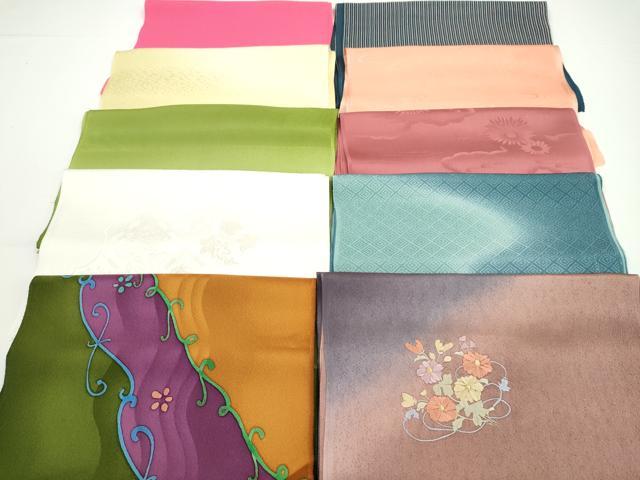 ■■■　商品詳細　■■■ 【正絹】 状態は特に目立ったシミ汚れなどもなく大変良い状態です。 大変上質な逸品になります。 お安く出品致しますので、是非この機会にいかがでしょうか？ ■■■　注意事項　■■■ ■モニター発色の具合により色合いが異なる場合がございます。 ■寸法は多少の誤差が生じる場合がございますのでご了承ください。 ■縫込みの長さが左右非対称の場合は短い部分を記載しております。 左右非対称であってもご返品・お値引き等の保証は出来かねますので、ご了承の上ご購入をお願い致します。 ■シミ等のチェックには注意を払っておりますが、見落としがある場合もございますし、個人の見解も様々ですので神経質な方のご購入はお控えください。 ■箪笥に入っておりました着物や帯なので畳みシワや匂いがあるものもございます。 ■お休みは基本的に土日祝となりますが、その他臨時でお休みする場合がございますのでご了承ください。 ■商品の発送は平日のみの発送となります。 ■夜間と土曜、日曜日はお問い合わせの回答が遅れる場合がございます。 ■当店では、お直し、紋入れ、お手入れ等は承っておりません。 ■生地の状態（ヤケ、経年劣化等）によってはサイズ直しが出来ない場合がございます。 その点もどうかご了承のうえ、ご購入をお願いいたします。 ■弊社で取り扱う商品は一点ものにつき、時期や在庫状況に応じて金額が変更となる場合がございます。 ■検針は行っておりません。予めご了承いただきますようお願いいたします。 ■【洗える着物】と記載のある商品におきましては、商品お届け後に洗濯を行ってしまってからのご返品にはご対応しかねます。 念の為、専門店でのお手入れをお願いいたします。 ■着物のサイズ目安は下記を参考ください↓ ＜女性着物＞　お端折り次第で＋5cm　−1cmが着用可能サイズ 　例）身丈170cmの場合、身長160cm〜175cm ＜男性着物＞　身丈＋約25cm〜27cm程が適応身長 　例）身丈155cmの場合、身長180〜182cm