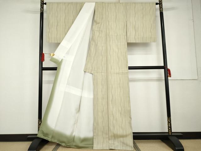 平和屋の平和屋着物●渡源織物謹製　米沢絣　紬　縞　反端付き　正絹　逸品　未使用　AABG2705cs｜アングル3