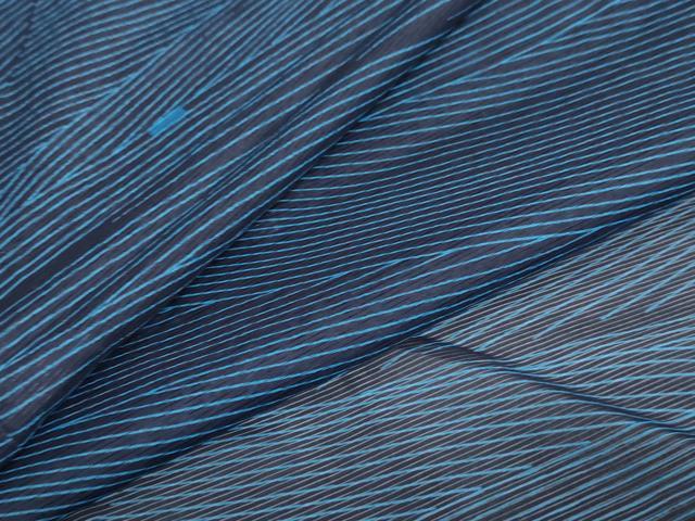 ■■■　サイズ　■■■ 身丈 157cm（肩から） 裄丈 64.5cm 袖丈 45cm　縫込み 3cm 袖幅 33cm 前幅 25cm 後幅 30.5cm 着物縫いこみ 内揚げ 4cm 裄 お袖側 約3cm　身頃側 約2cm ■■■　商品詳...