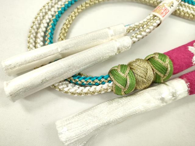 平和屋の平和屋着物●和装小物　振袖用帯締め　丸ぐけ　刺繍　小桜　小田巻き　金糸　未使用　CABA9380ju｜アングル3