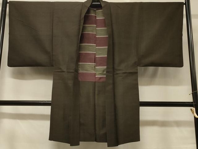 Uramono - 平和屋着物＃男性　長羽織　紬地　霞文　正絹　逸品　CABD1577in