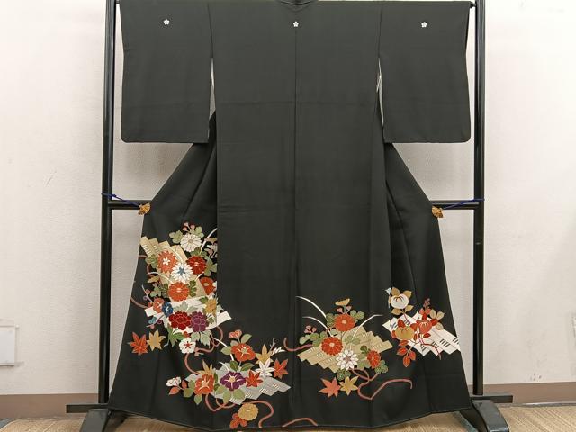 Rakuten - 平和屋着物■豪華黒留袖 駒刺繍 草花文 金彩 正絹 逸品 BAAX4488mz