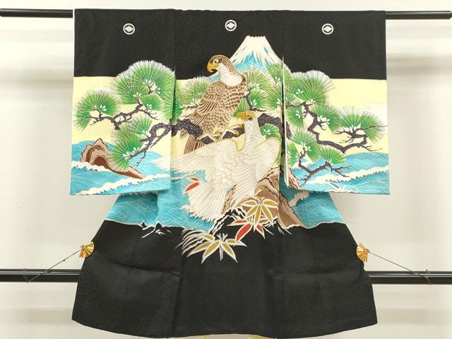 平和屋着物[]お宮参り　男の子　祝着　産着　初着　のしめ　刺繍　鷹　枝松文　黒地　金彩　洗える着物　CAAT6068ze
