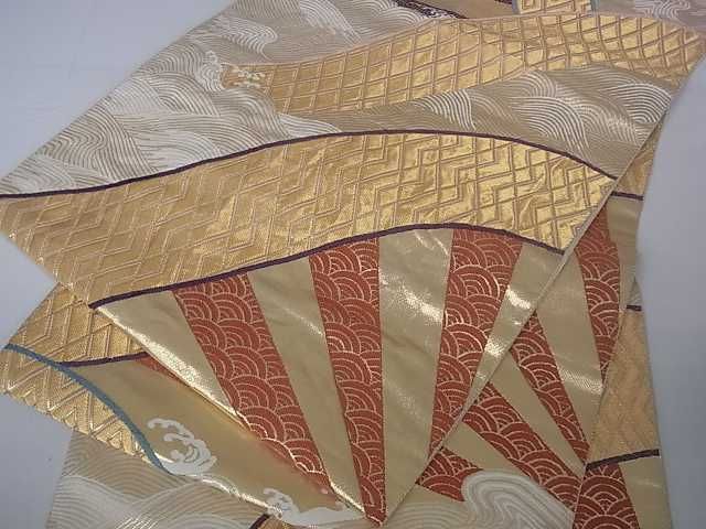 平和屋着物■六通柄袋帯　立波片輪車文　金糸　逸品　ar5158
