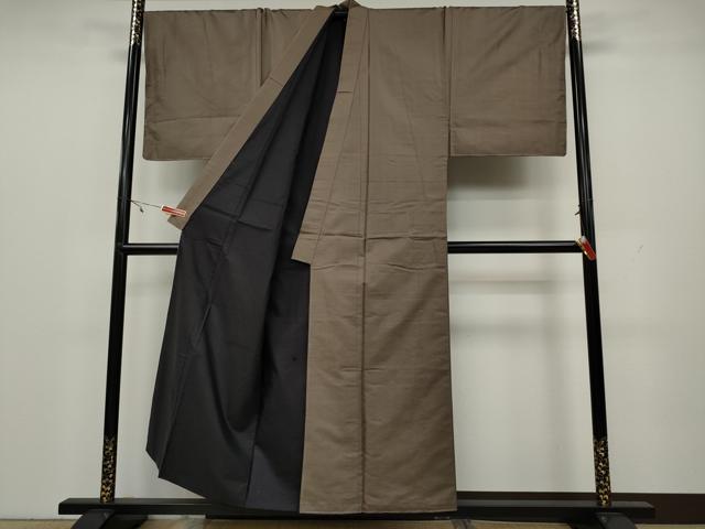 平和屋着物●男性　本場染大島紬　格子柄　正絹　逸品　未使用　CAAX4506ut