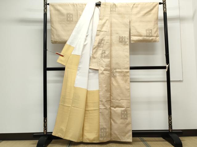 平和屋の平和屋着物●上質な紬 100亀甲 吉祥文 正絹 逸品 CAAX3048th｜アングル3