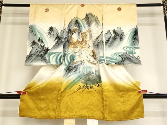 平和屋着物[]お宮参り　男の子　祝着　産着　初着　のしめ　手描き　駒刺繍　鷹風景文　暈し染め　金彩..