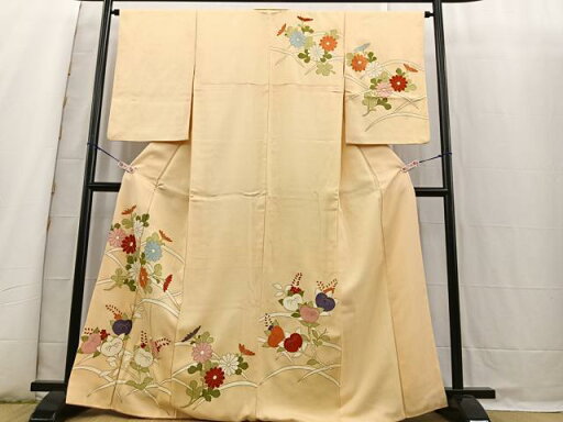 平和屋着物■訪問着 駒刺繍 芝草菊文 金彩 正絹 逸品 BAAS4023ea 平和屋着物■訪問着 駒刺繍 芝草菊文 金彩 正絹 逸品 BAAS4023ea