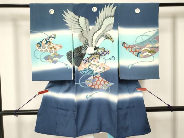 平和屋着物[]お宮参り　男の子　祝着　産着　初着　のしめ　鷹　鷲　絵巻笹花文　暈し染め　逸品　DAAY3453ma