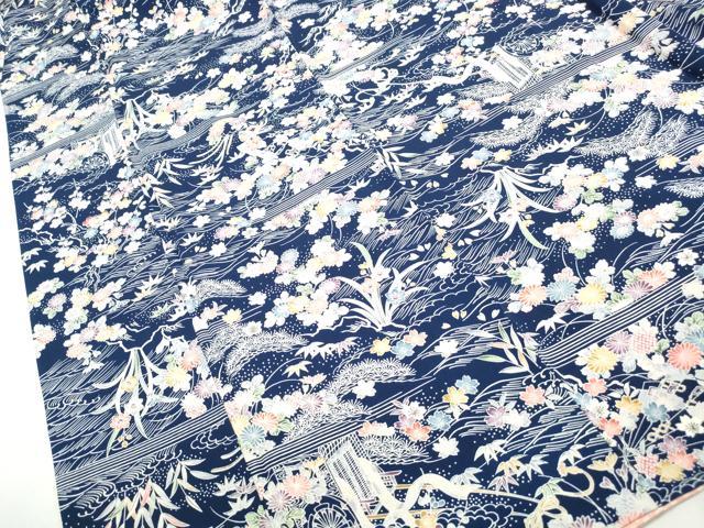 ■■■　サイズ　■■■ 身丈 158cm（肩から） 裄丈 65cm 袖丈 48cm　縫込み 4.5cm 袖幅 33cm 前幅 23cm 後幅 28cm 着物縫いこみ 内揚げ 7cm 裄 お袖側 約2cm　身頃側 約5.5cm ■■■　商品詳細　■■■ 【正絹】 状態は特に目立ったシミ汚れなどもなく大変良い状態です。 大変上質な逸品になります。 お安く出品致しますので、是非この機会にいかがでしょうか？ ■■■　注意事項　■■■ ■モニター発色の具合により色合いが異なる場合がございます。 ■寸法は多少の誤差が生じる場合がございますのでご了承ください。 ■縫込みの長さが左右非対称の場合は短い部分を記載しております。 左右非対称であってもご返品・お値引き等の保証は出来かねますので、ご了承の上ご購入をお願い致します。 ■シミ等のチェックには注意を払っておりますが、見落としがある場合もございますし、個人の見解も様々ですので神経質な方のご購入はお控えください。 ■箪笥に入っておりました着物や帯なので畳みシワや匂いがあるものもございます。 ■お休みは基本的に土日祝となりますが、その他臨時でお休みする場合がございますのでご了承ください。 ■商品の発送は平日のみの発送となります。 ■夜間と土曜、日曜日はお問い合わせの回答が遅れる場合がございます。 ■当店では、お直し、紋入れ、お手入れ等は承っておりません。 ■生地の状態（ヤケ、経年劣化等）によってはサイズ直しが出来ない場合がございます。 その点もどうかご了承のうえ、ご購入をお願いいたします。 ■弊社で取り扱う商品は一点ものにつき、時期や在庫状況に応じて金額が変更となる場合がございます。 ■検針は行っておりません。予めご了承いただきますようお願いいたします。 ■【洗える着物】と記載のある商品におきましては、商品お届け後に洗濯を行ってしまってからのご返品にはご対応しかねます。 念の為、専門店でのお手入れをお願いいたします。 ■写真に写っている物が全てになります。それ以外の付属品はございませんのでご了承ください。 ■状態に関する写真につきましては、掲載可能な写真枚数に限りがあるため、各箇所につき1枚参考画像を掲載しております。 ■着物のサイズ目安は下記を参考ください↓ ＜女性着物＞　お端折り次第で＋5cm　－1cmが着用可能サイズ 　例）身丈170cmの場合、身長160cm～175cm ＜男性着物＞　身丈＋約25cm～27cm程が適応身長 　例）身丈155cmの場合、身長180～182cm