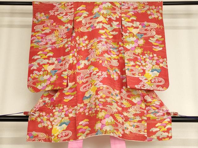 ■■■　サイズ　■■■ 【祝着】 身丈 92.5cm（肩から） 裄丈 43cm（肩上げ　0cm） 袖丈 62cm　縫込み 3cm 袖幅 26.5cm 前幅 15cm 後幅 16cm 着物縫いこみ 内揚げ 0cm （腰上げ0cm） 裄 お袖側 約7cm　身頃側 約0cm ■■■　商品詳細　■■■ 着物【正絹】の状態は接写画像のように表地所々・胴裏・八掛・紐部分に汚れがございます。 大変上質な逸品になります。 お安く出品致しますので、是非この機会にいかがでしょうか？ ■■■　注意事項　■■■ ■モニター発色の具合により色合いが異なる場合がございます。 ■寸法は多少の誤差が生じる場合がございますのでご了承ください。 ■縫込みの長さが左右非対称の場合は短い部分を記載しております。 左右非対称であってもご返品・お値引き等の保証は出来かねますので、ご了承の上ご購入をお願い致します。 ■シミ等のチェックには注意を払っておりますが、見落としがある場合もございますし、個人の見解も様々ですので神経質な方のご購入はお控えください。 ■箪笥に入っておりました着物や帯なので畳みシワや匂いがあるものもございます。 ■お休みは基本的に土日祝となりますが、その他臨時でお休みする場合がございますのでご了承ください。 ■商品の発送は平日のみの発送となります。 ■夜間と土曜、日曜日はお問い合わせの回答が遅れる場合がございます。 ■当店では、お直し、紋入れ、お手入れ等は承っておりません。 ■生地の状態（ヤケ、経年劣化等）によってはサイズ直しが出来ない場合がございます。 その点もどうかご了承のうえ、ご購入をお願いいたします。 ■弊社で取り扱う商品は一点ものにつき、時期や在庫状況に応じて金額が変更となる場合がございます。 ■検針は行っておりません。予めご了承いただきますようお願いいたします。 ■【洗える着物】と記載のある商品におきましては、商品お届け後に洗濯を行ってしまってからのご返品にはご対応しかねます。 念の為、専門店でのお手入れをお願いいたします。 ■着物のサイズ目安は下記を参考ください↓ ＜女性着物＞　お端折り次第で＋5cm　−1cmが着用可能サイズ 　例）身丈170cmの場合、身長160cm〜175cm ＜男性着物＞　身丈＋約25cm〜27cm程が適応身長 　例）身丈155cmの場合、身長180〜182cm