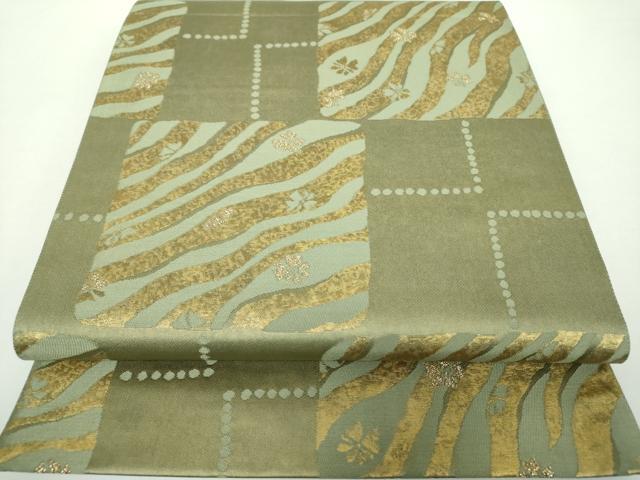 平和屋着物●伝統工芸士　十一代目　大和屋嘉平　六通柄袋帯　市松花文　金糸　引箔　三越扱い　正絹　逸品　DAAX4583ps