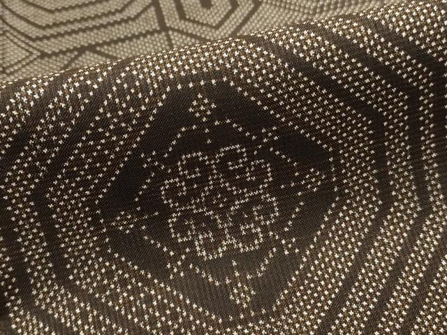 平和屋着物■本場大島紬　泥染　7マルキ　幾何学文様　正絹　逸品　DAAP2730ud