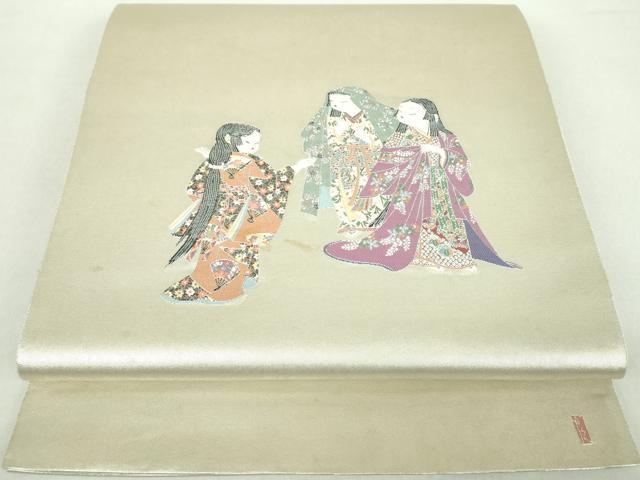 ■■■　サイズ　■■■ 長さ 438cm 幅 30.5cm程 ■■■　商品詳細　■■■ 【正絹・芯なし】 状態は接写画像のように表地所々、裏地所々に薄い汚れがございます。 加賀友禅協会が認める”加賀友禅の現在を築いた巨匠たち”の 9人のうちの1人である初代 由水十久氏。 没後20年以上経過してもなお、 息子達の由水煌人(長男)や二代由水十久(次男)をはじめ 子弟が現代の加賀友禅界をささえる今日、未だその名声は衰えることを知りません。 長嶋成織物 (ながしませいおりもの)西陣織工業組合 証紙No114 雑誌・美しいキモノでも毎号おなじみの最高級ブランド。 「一流であること」「本物であること」を信念とする 長嶋成織物の熱意を十分に感じることのできる作品でございます。 「ながしま帯」の最大の特徴である織柄の精緻さは目をみはるものがあります。 西陣長嶋成織物のなかでも「ながしま帯」は別格とされ、 最高の材料と技術の結晶が“財産”とよべる帯へと昇華する大変見事な作品です。 大変上質な逸品になりますのでぜひお手入れをされてお召しになられてはいかがでしょうか。 お安く出品致しますので、是非この機会にいかがでしょうか？ ■■■　注意事項　■■■ ■モニター発色の具合により色合いが異なる場合がございます。 ■寸法は多少の誤差が生じる場合がございますのでご了承ください。 ■縫込みの長さが左右非対称の場合は短い部分を記載しております。 左右非対称であってもご返品・お値引き等の保証は出来かねますので、ご了承の上ご購入をお願い致します。 ■シミ等のチェックには注意を払っておりますが、見落としがある場合もございますし、個人の見解も様々ですので神経質な方のご購入はお控えください。 ■箪笥に入っておりました着物や帯なので畳みシワや匂いがあるものもございます。 ■お休みは基本的に土日祝となりますが、その他臨時でお休みする場合がございますのでご了承ください。 ■商品の発送は平日のみの発送となります。 ■夜間と土曜、日曜日はお問い合わせの回答が遅れる場合がございます。 ■当店では、お直し、紋入れ、お手入れ等は承っておりません。 ■生地の状態（ヤケ、経年劣化等）によってはサイズ直しが出来ない場合がございます。 その点もどうかご了承のうえ、ご購入をお願いいたします。 ■弊社で取り扱う商品は一点ものにつき、時期や在庫状況に応じて金額が変更となる場合がございます。 ■検針は行っておりません。予めご了承いただきますようお願いいたします。 ■【洗える着物】と記載のある商品におきましては、商品お届け後に洗濯を行ってしまってからのご返品にはご対応しかねます。 念の為、専門店でのお手入れをお願いいたします。 ■着物のサイズ目安は下記を参考ください↓ ＜女性着物＞　お端折り次第で＋5cm　−1cmが着用可能サイズ 　例）身丈170cmの場合、身長160cm〜175cm ＜男性着物＞　身丈＋約25cm〜27cm程が適応身長 　例）身丈155cmの場合、身長180〜182cm