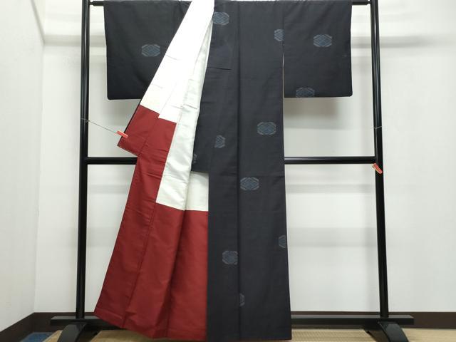 平和屋着物●結城紬　80亀甲　飛び亀甲柄　菱文　正絹　逸品　CAAV6718vf