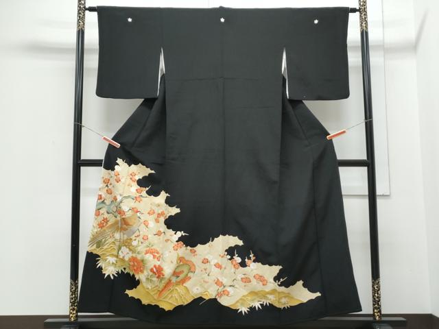 平和屋着物▼豪華黒留袖 駒刺繍 尾長鳥枝梅文 金彩 正絹 逸品 CABB7048th