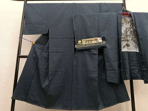 平和屋着物●男性 亀甲大島紬 アンサンブル 100亀甲 長羽織 証紙付き 正絹 逸品 未使用 BAAU4647gt 平和屋着物●男性 亀甲大島紬 アンサンブル 100亀甲 長羽織 証紙付き 正絹 逸品 未使用 BAAU4647gt