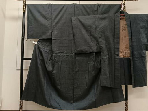 平和屋着物■男性 本場大島紬 アンサンブル 100亀甲 総詰め 正絹 逸品 CAAO3632ua 平和屋着物■男性 本場大島紬 アンサンブル 100亀甲 総詰め 正絹 逸品 CAAO3632ua