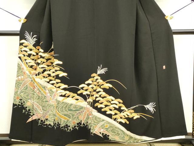 平和屋の平和屋着物■豪華黒留袖 作家物 駒刺繍 笹竹花文 金彩 正絹 逸品 DABB2865qp｜アングル3