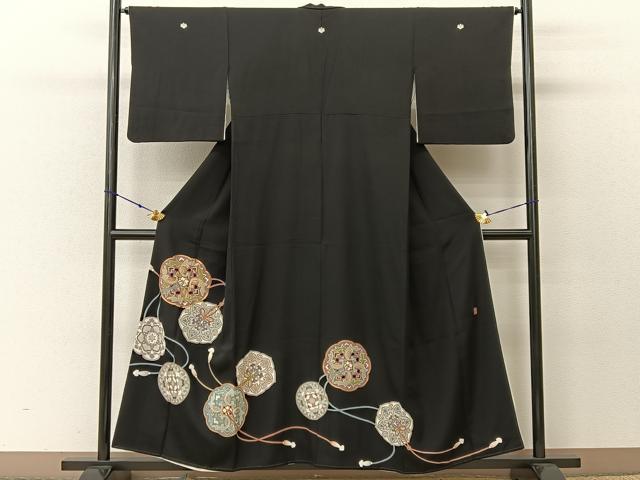 平和屋着物■豪華黒留袖　作家物　駒刺繍　鏡裏花文　金彩　正絹　逸品　BAAV2331hj